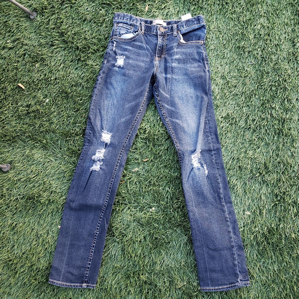 Levi's Girlfriend Distressed Jeans